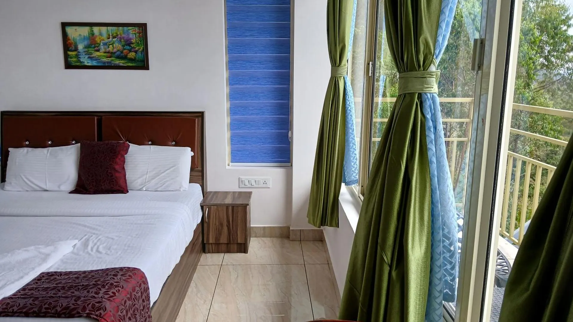 Sky Elanza Hotel Munnar