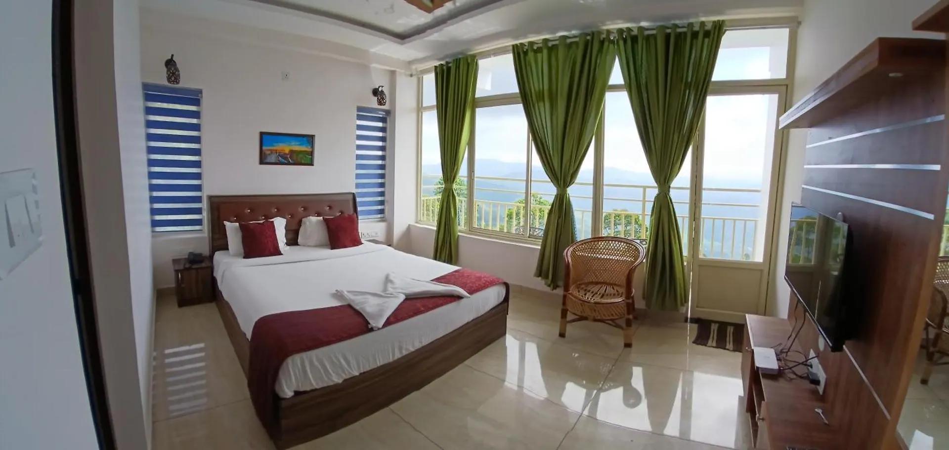 Sky Elanza Hotel Munnar