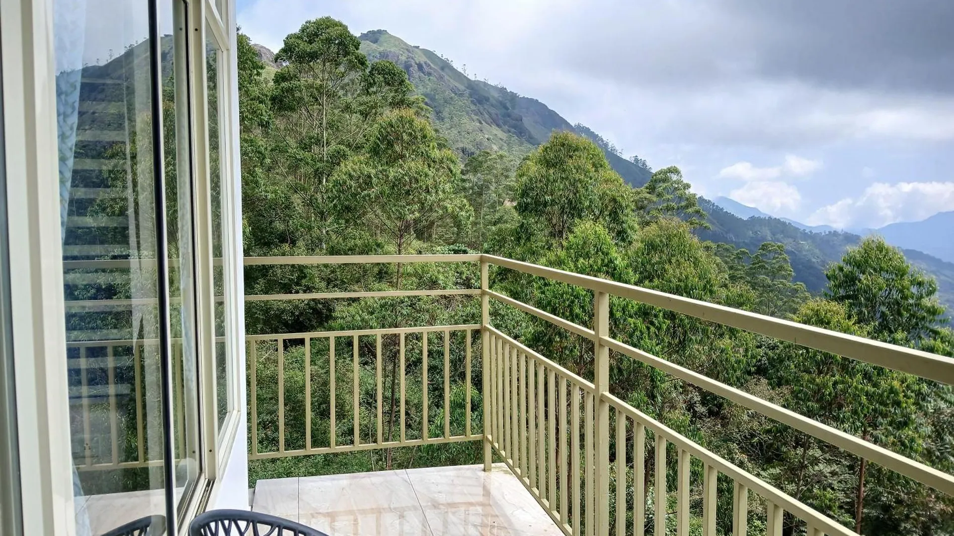 Sky Elanza Hotel Munnar 3*,