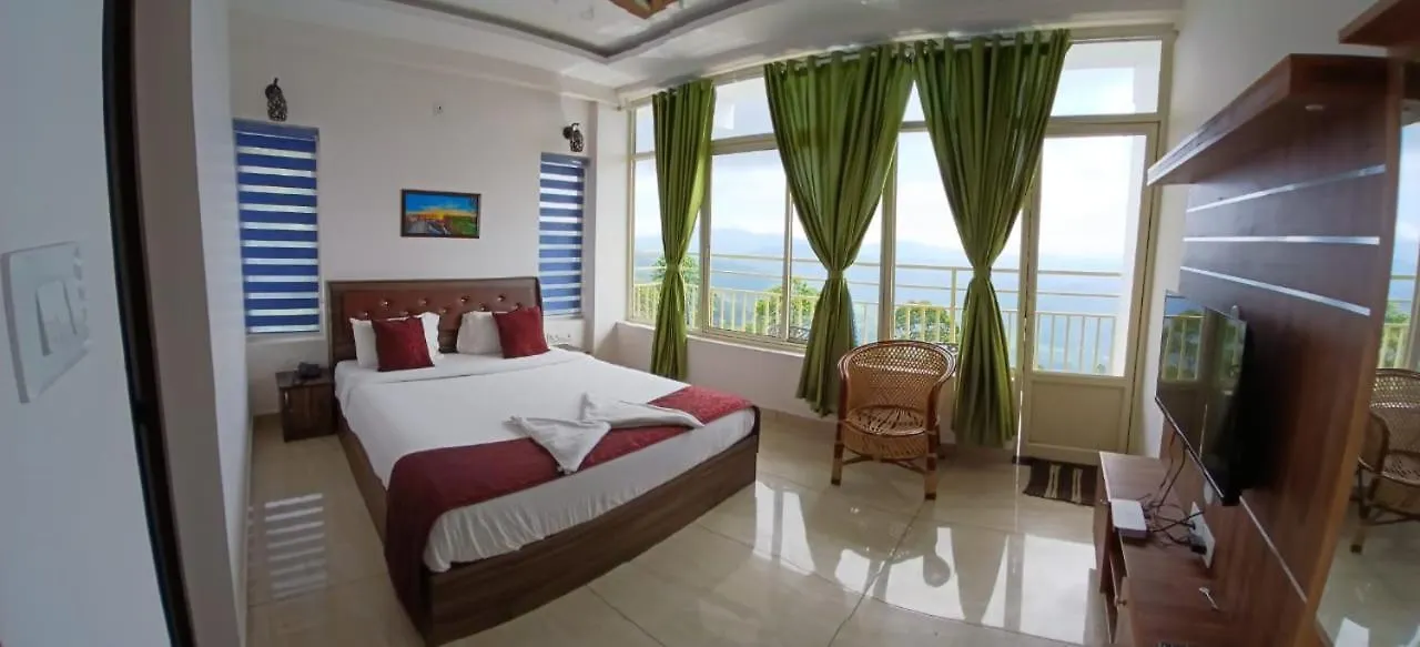 Sky Elanza Hotel Munnar 3*,