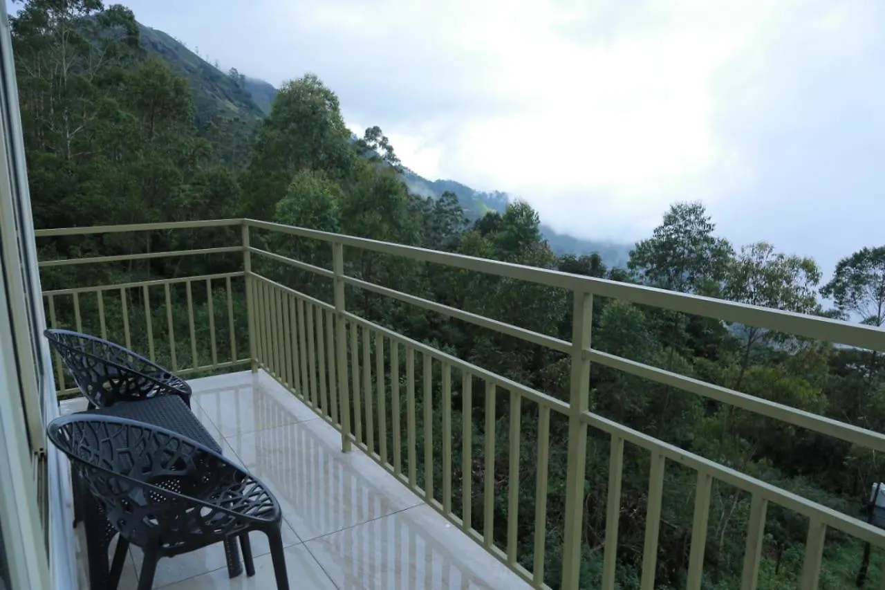 Sky Elanza Hotel Munnar 3*,