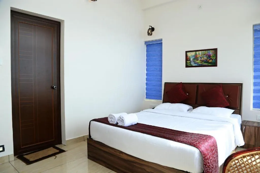 Sky Elanza Hotel Munnar India