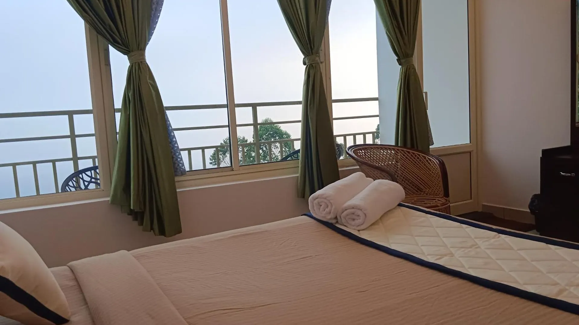 Sky Elanza Hotel Munnar